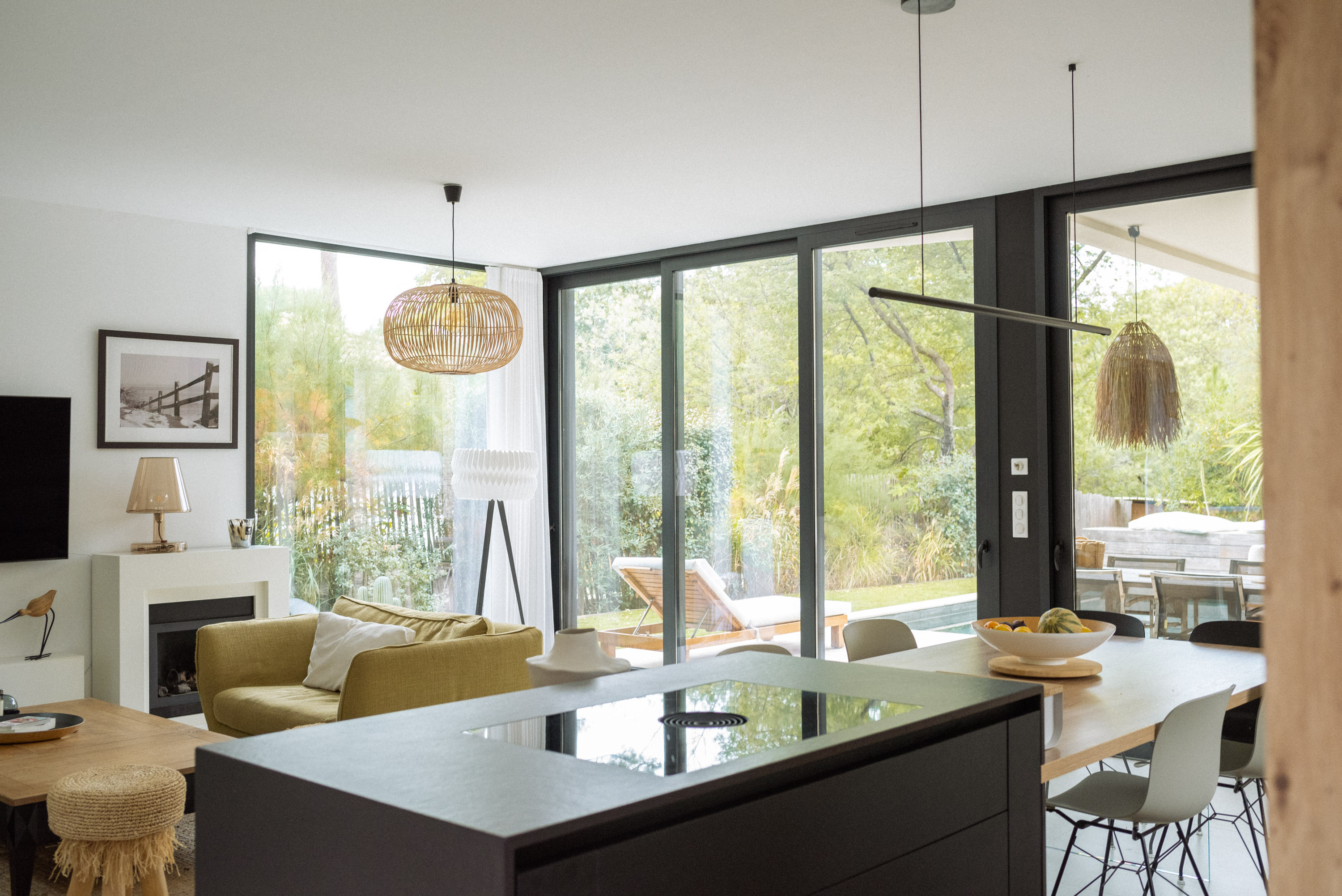 Conception et aménagement d’une Villa contemporaine aux Abatilles - Projet R - Galerie